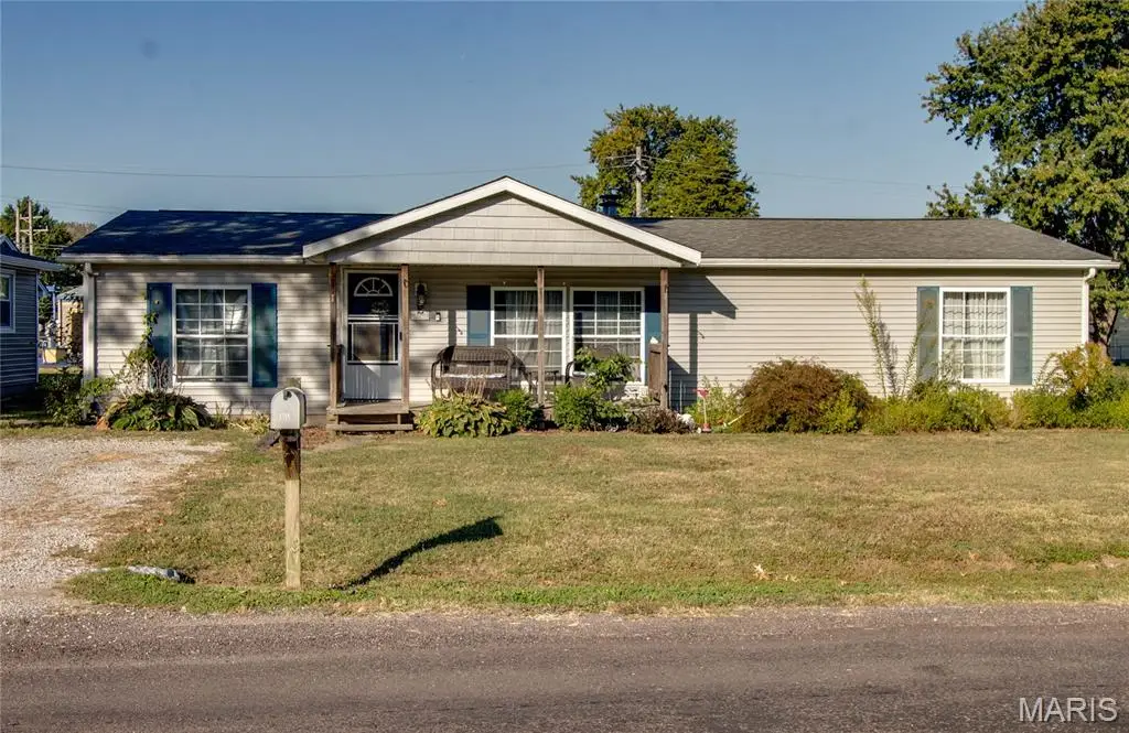 111 Southard Place, South Roxana, IL 62087 - #1