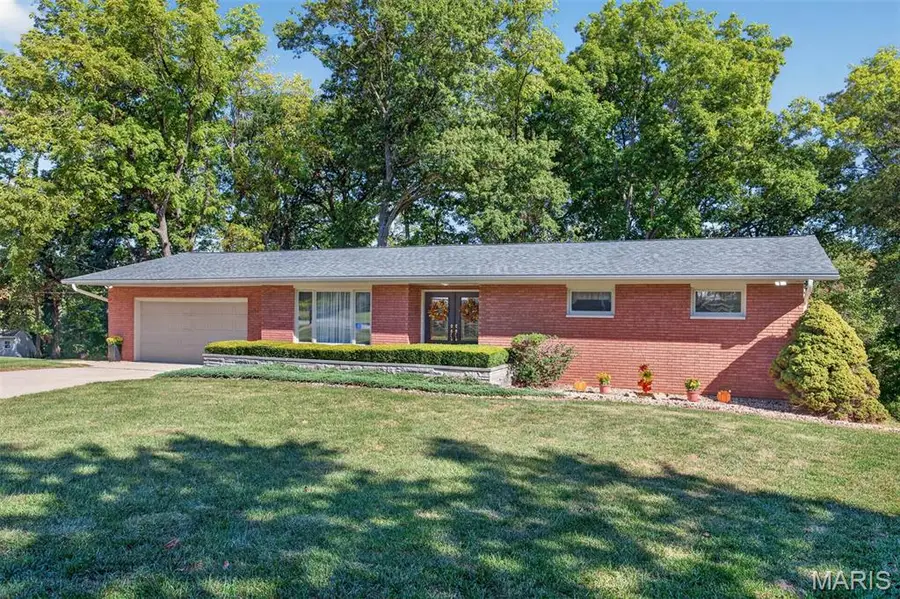 19 Madonna Court, Highland, IL 62249 - #3