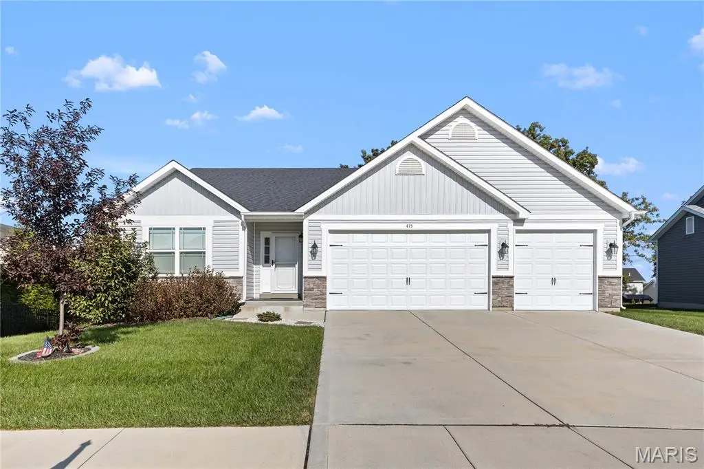 415 Knothole Lane, Wentzville, MO 63385 - #1