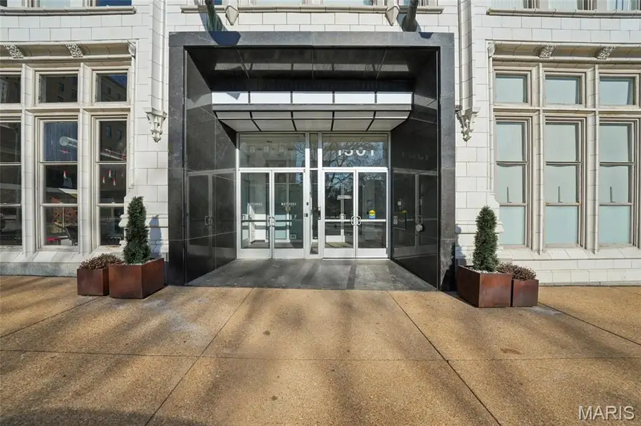 1501 Locust Street #1008, Saint Louis, MO 63103 - #2
