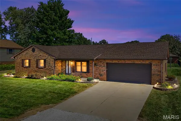 2 Carol Drive, Waterloo, IL 62298