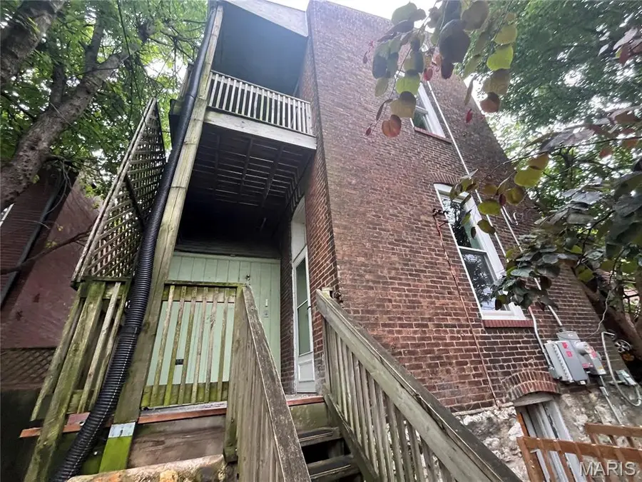 2813 Meramec Street, Saint Louis, MO 63118 - #3