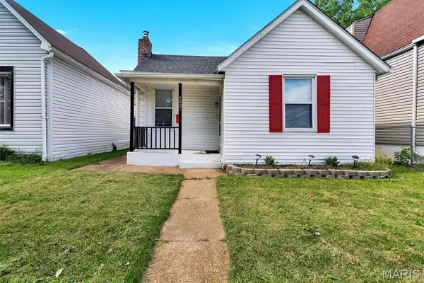 4831 Gardenville Avenue, St Louis, MO 63116