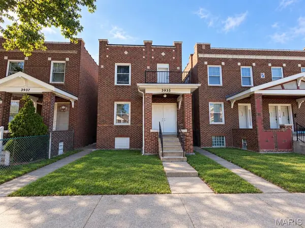 3935 Oregon Avenue, St Louis, MO 63118