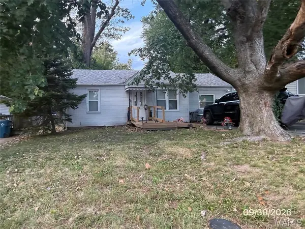133 Flora Drive, St Louis, MO 63135