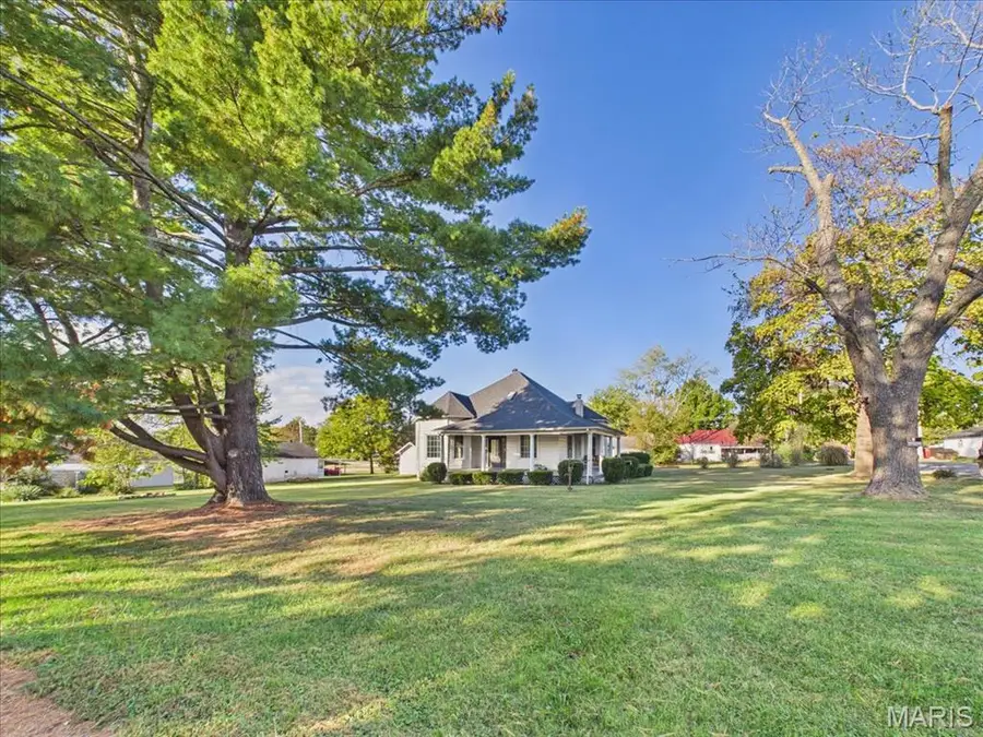 401 W Gibbs Street, Salem, MO 65560 - #2