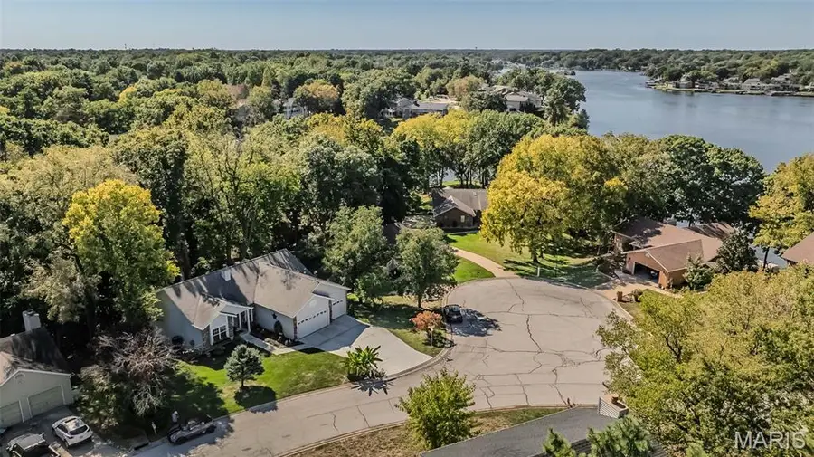 611 Woodchuck Lane, Lake Saint Louis, MO 63367 - #3