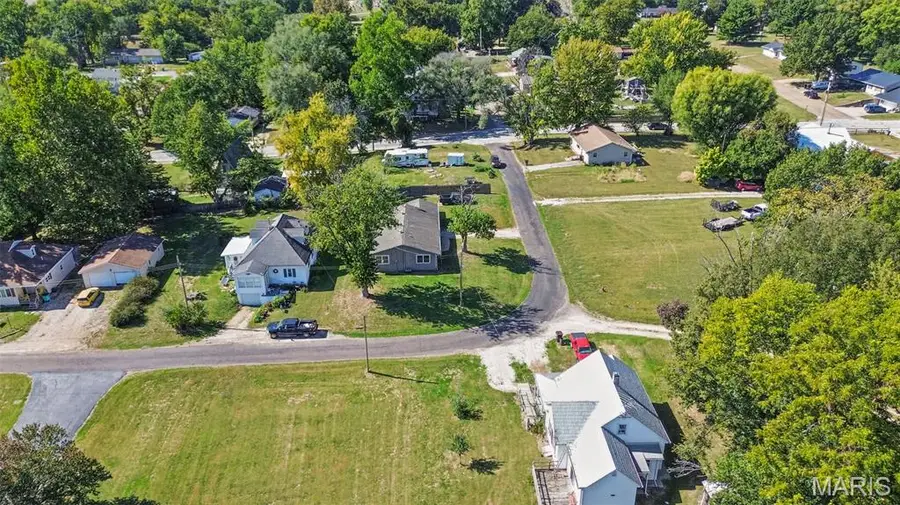 103 E North Street, Pleasant Hill, IL 62366 - #3