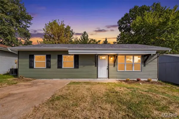 45 Cedar Ridge Drive, Pacific, MO 63069