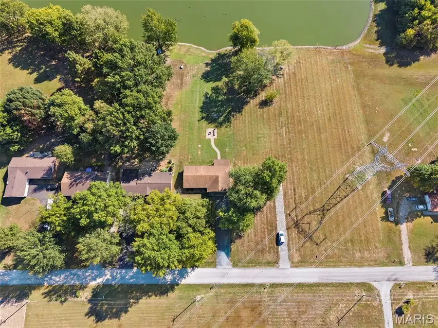 2236 Kaiser Road, New Athens, IL 62264 - #2