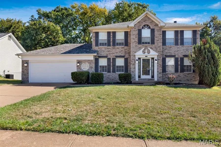 9942 Colonnade Meadows Drive, Bellefontaine Neighbors, MO 63137 - #3