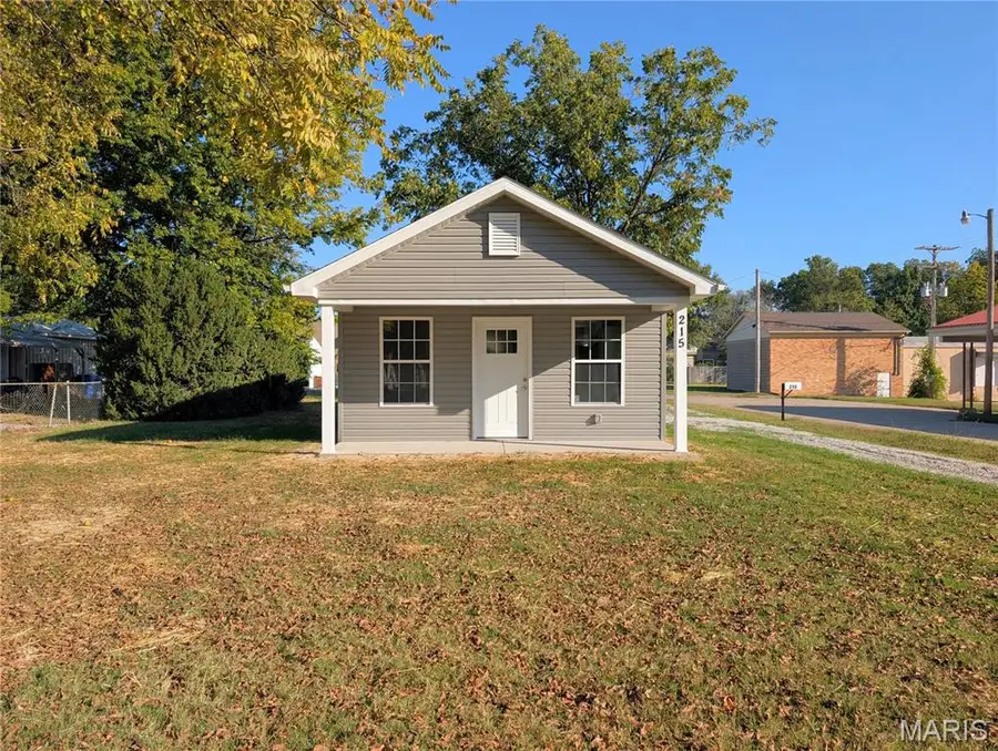 215 Ste Genevieve Drive, Ste Genevieve, MO 63670 - #3