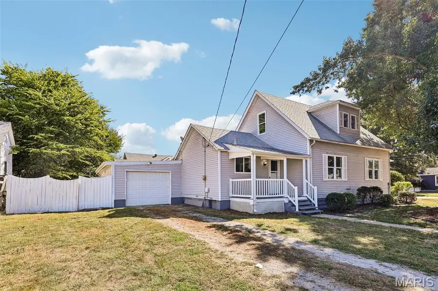 503 E Ryder Street, Litchfield, IL 62056 - #2