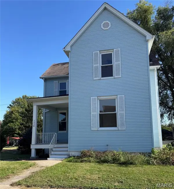 1528 N Church Street, Belleville, IL 62221