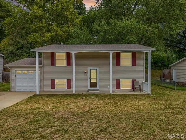 510 Keeney Drive, St Charles, MO 63304