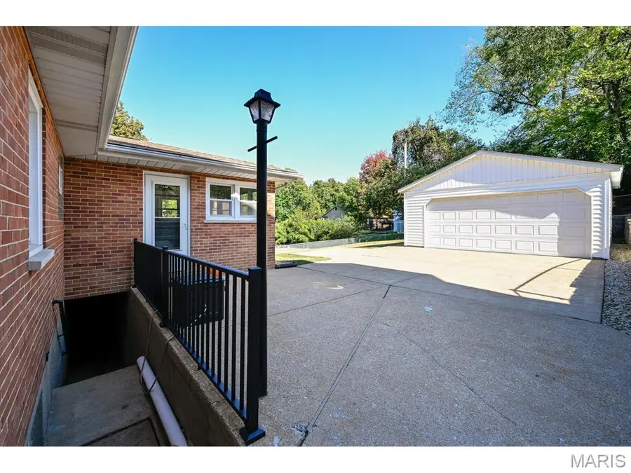 4116 Exeter Avenue, Shrewsbury, MO 63119 - #3