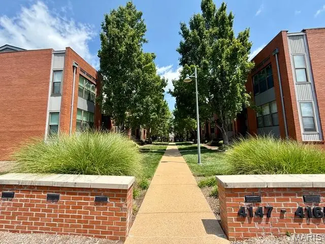 4153 Mcpherson Avenue, Saint Louis, MO 63108 - #2