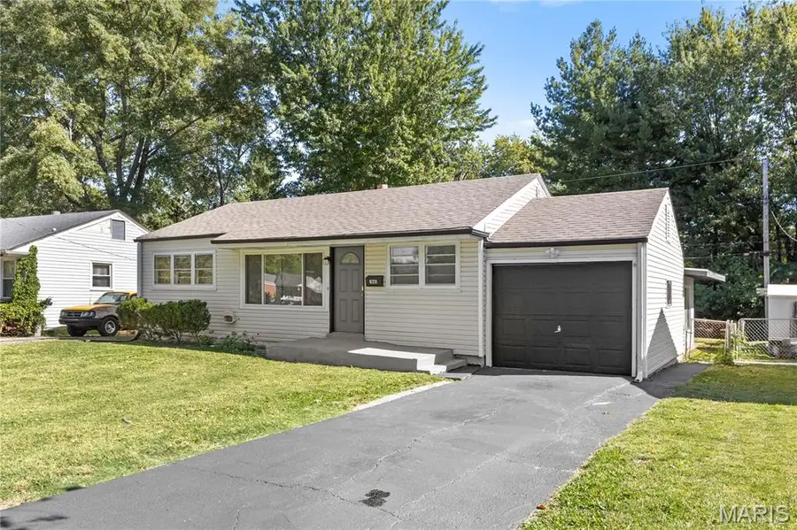 820 Saint Brendan Lane, Florissant, MO 63031 - #2