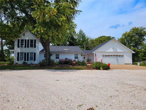 22169 NW Service Road, Warrenton, MO 63383