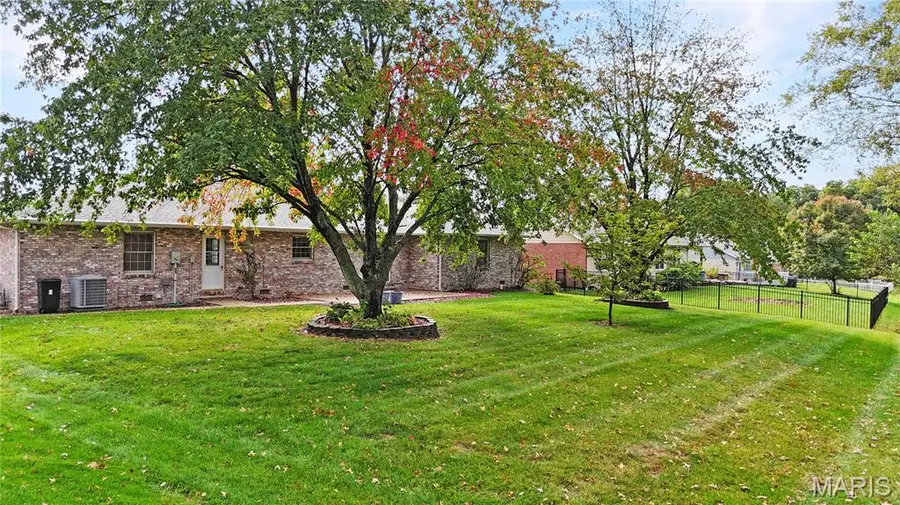 121 Calypso Drive, Belleville, IL 62221 - #2