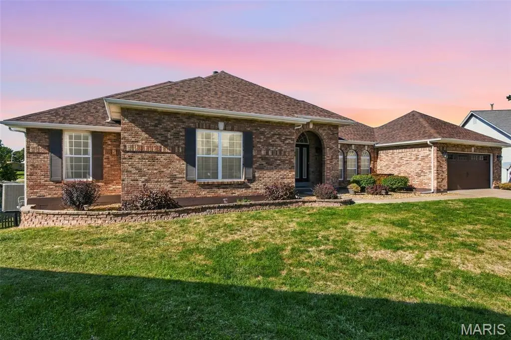17 White Dove Ct, Dardenne Prairie, MO 63368 - #1