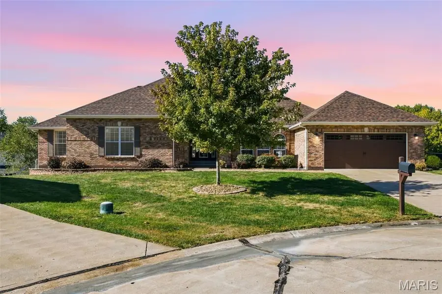17 White Dove Ct, Dardenne Prairie, MO 63368 - #2