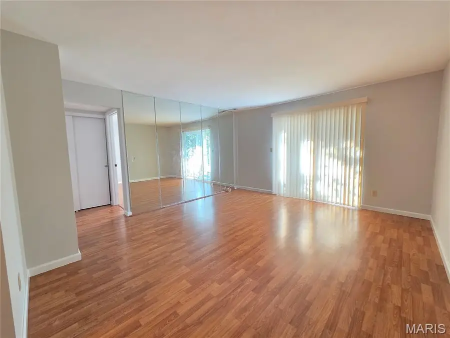12836 Portulaca Drive #D, Saint Louis, MO 63146 - #3