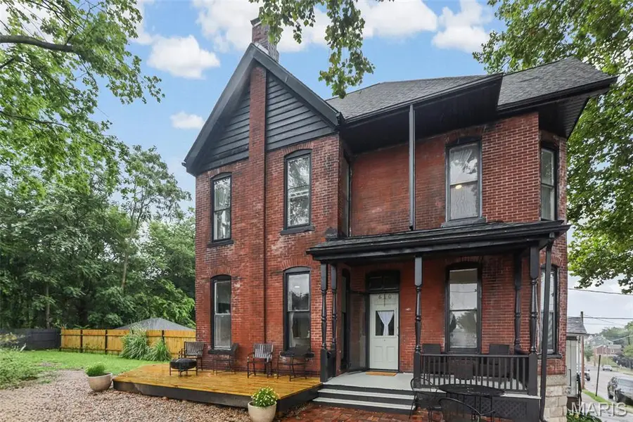 610 E 4th Street, Alton, IL 62002 - #2