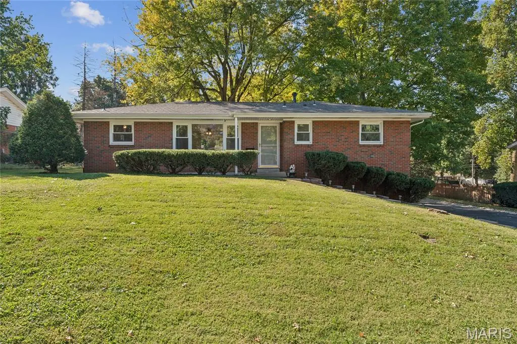 42 Dorchester Drive, Belleville, IL 62223 - #1