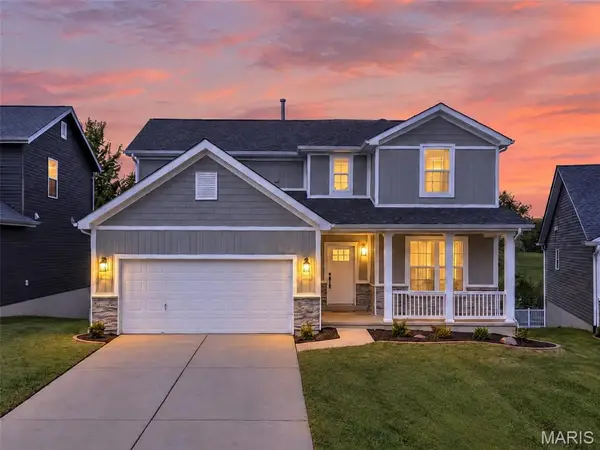 350 Briarchase Circle, Lake St Louis, MO 63367