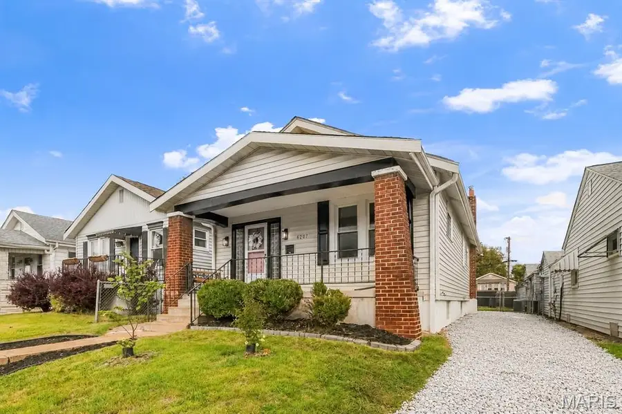 6207 Fyler Avenue, Saint Louis, MO 63139 - #2