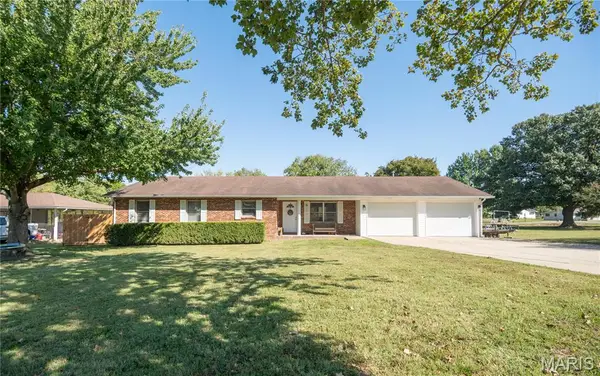 902 N Prairie Street, Bloomfield, MO 63825