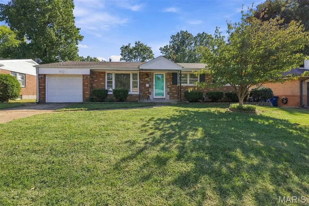 1420 Saint Denis Street, Florissant, MO 63033 - #1