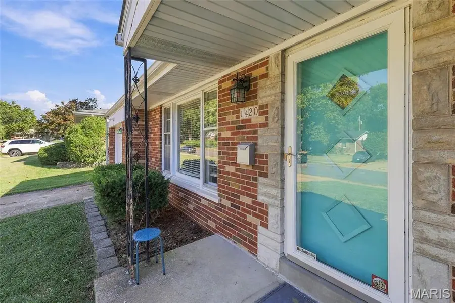 1420 Saint Denis Street, Florissant, MO 63033 - #3