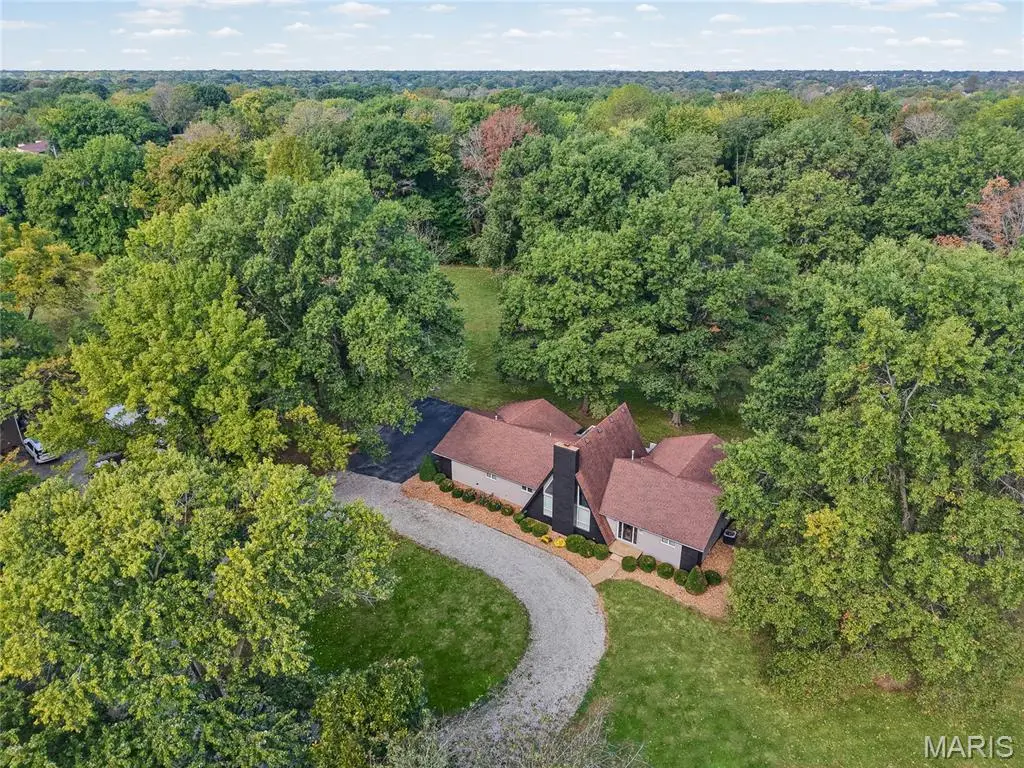 1935 Lebanon Avenue, Belleville, IL 62221 - #1
