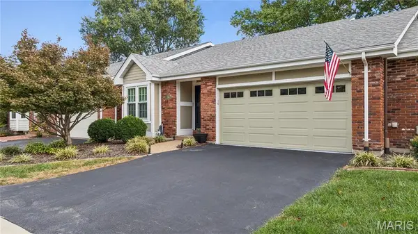 2416 Baxton Way, Chesterfield, MO 63017