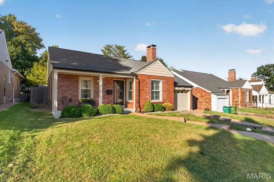 8639 Eulalie Avenue, Brentwood, MO 63144 - #3