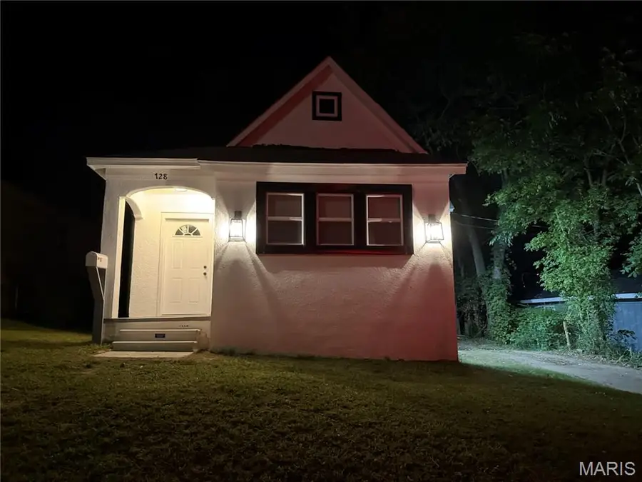 728 12th Street, Poplar Bluff, MO 63901 - #2