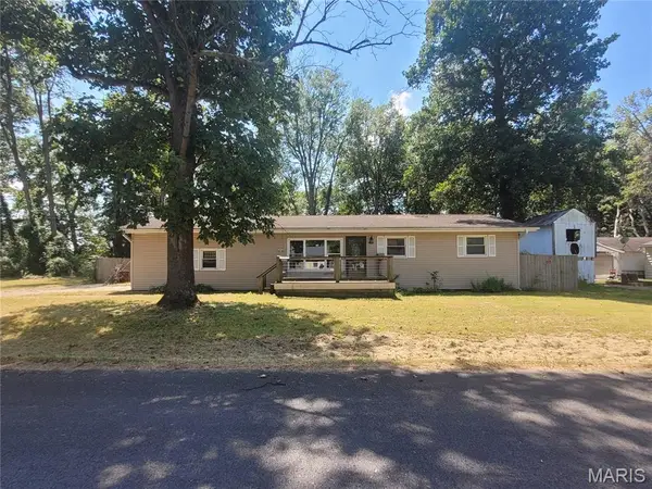 204 Easy Street, Chaffee, MO 63740