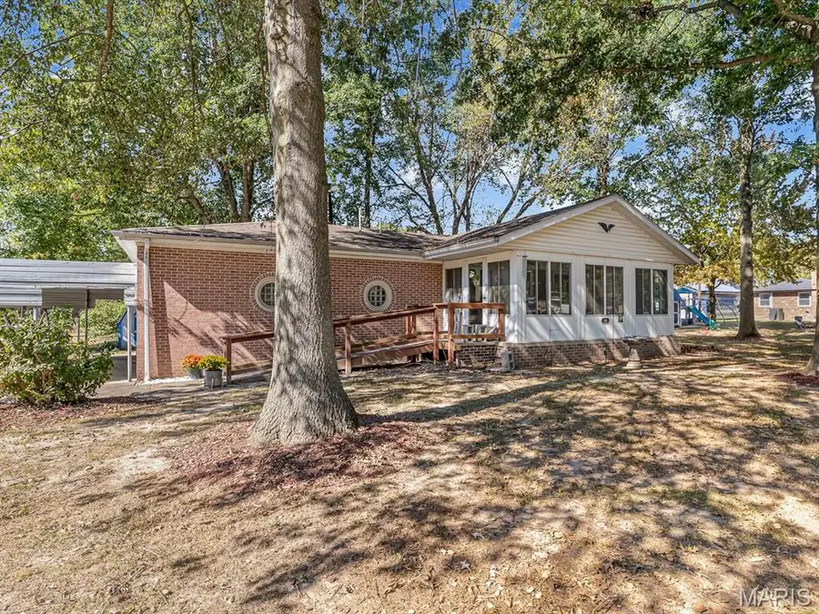 811 S Main Street, Coulterville, IL 62237 - #2