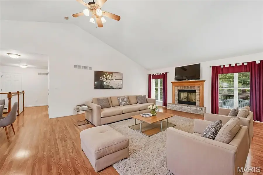 26 Briarwick Trail, Saint Peters, MO 63376 - #3