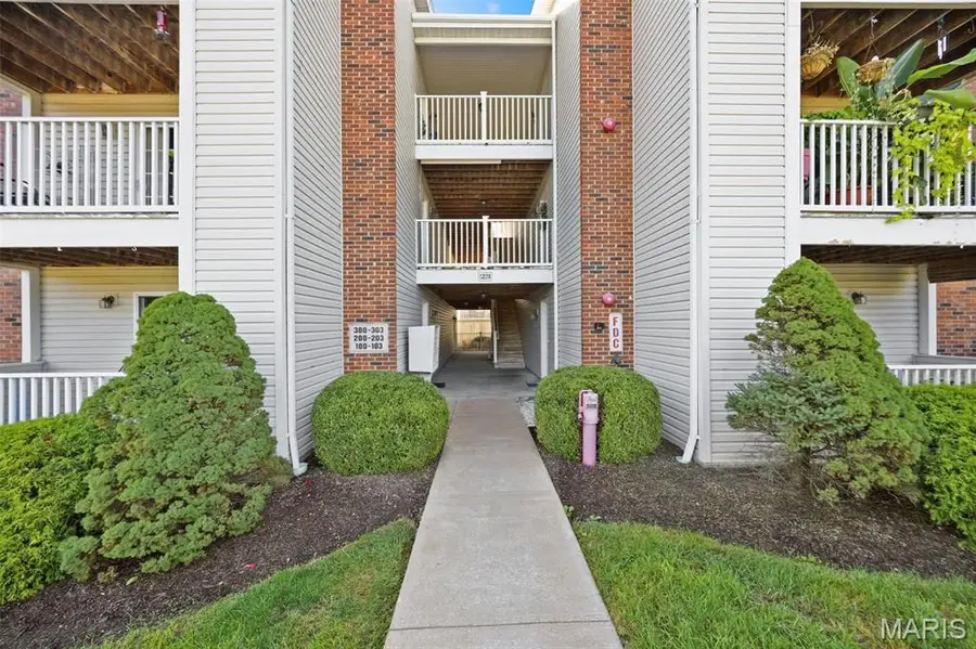 1220 River Chase Drive #100, Arnold, MO 63010 - #2