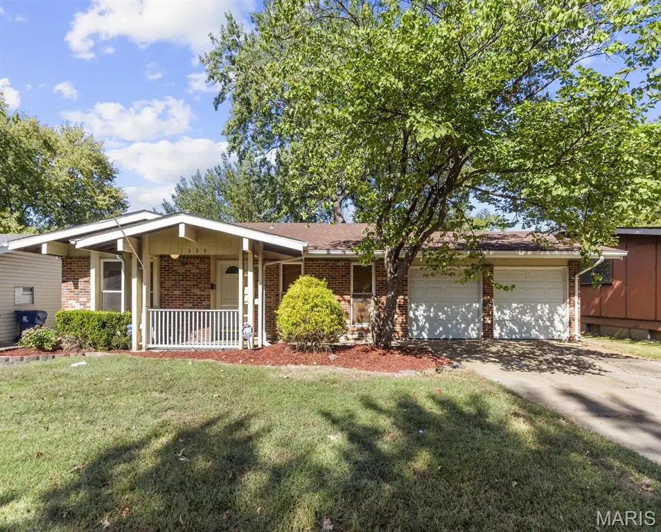 1395 Saint Anthony Lane, Florissant, MO 63033 - #1