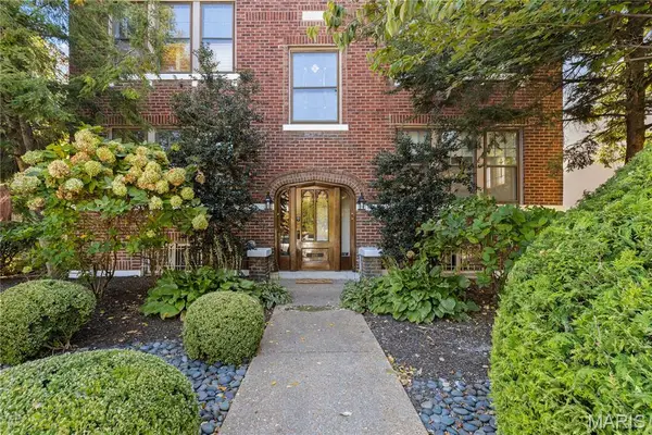 4416 Laclede Avenue, St Louis, MO 63108