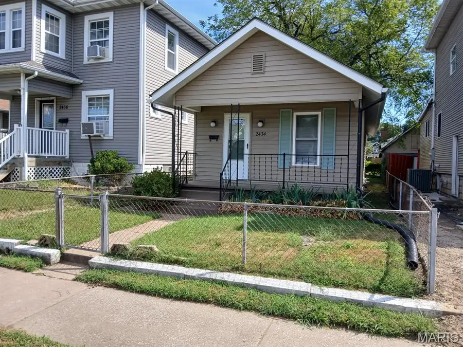 2434 Benton Street, Granite City, IL 62040 - #3