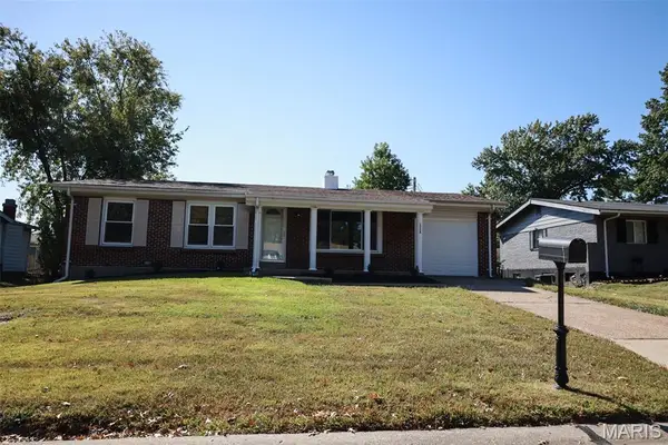 1314 Petite Drive, St Louis, MO 63138