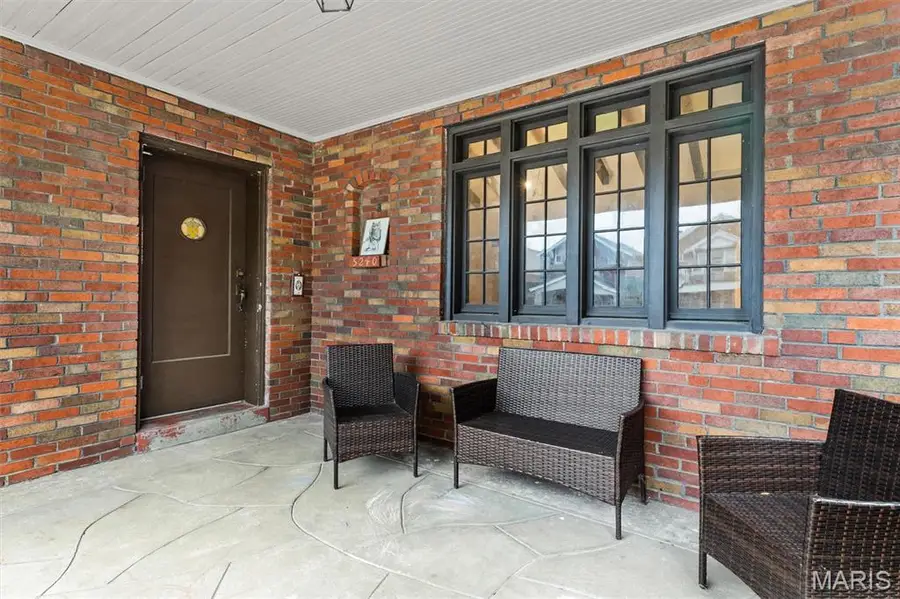 5240 Delor Street, Saint Louis, MO 63109 - #3