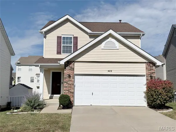 429 Spring Trace, O'Fallon, MO 63368