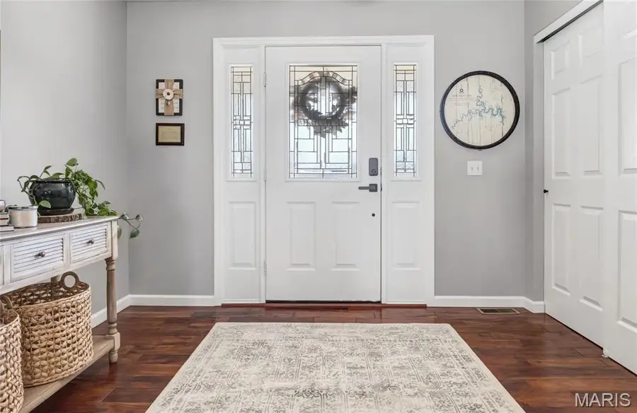 23 Bay Hill Drive, Saint Peters, MO 63366 - #2