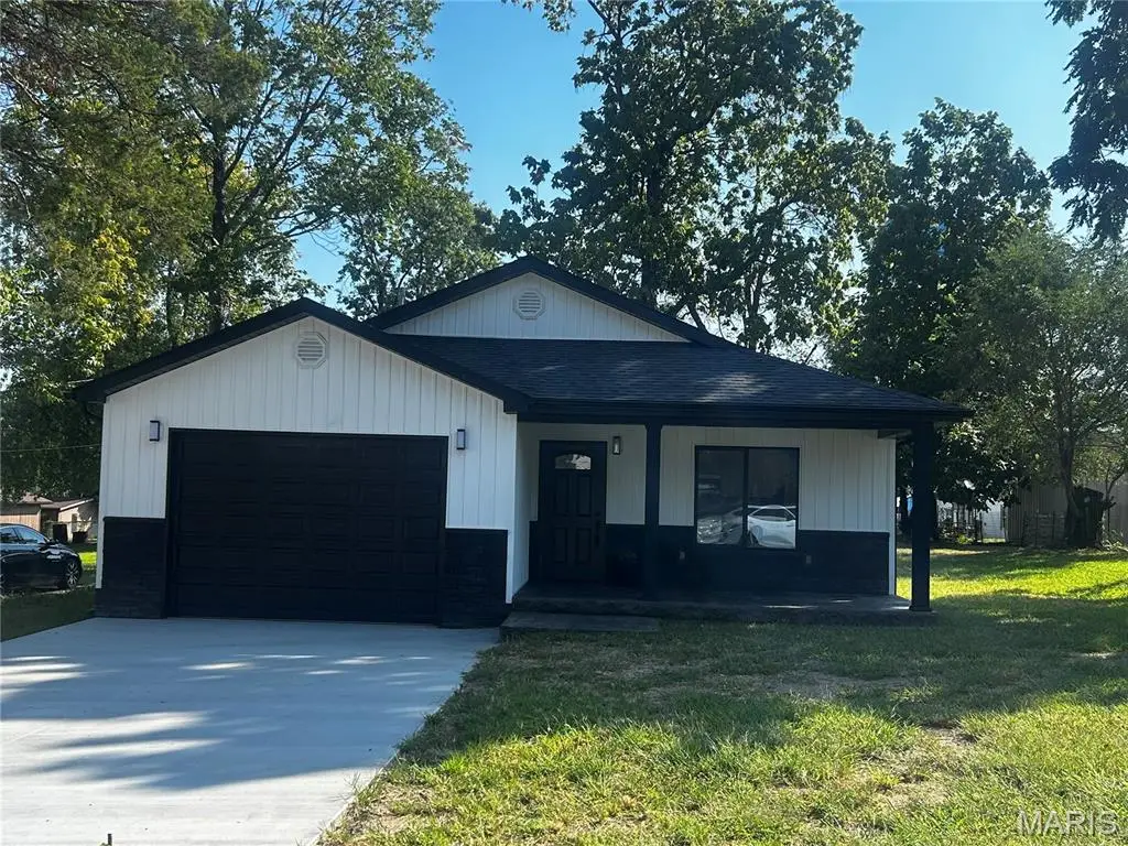 608 Monroe Street, Desloge, MO 63601 - #1